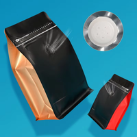 Sachet de café personnalisé imprimé avec soufflet latéral, fermeture éclair, fond carré et valve unidirectionnelle pour l'emballage de grains de café torréfiés