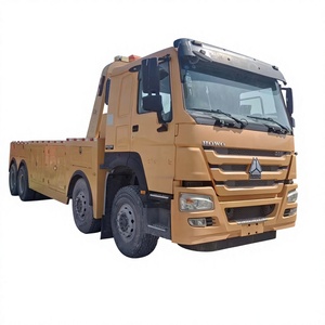 Howo <b>Flatbed</b> Towing <b>Truck</b> With Hydraulic Winch And Pump System - Product Image 1