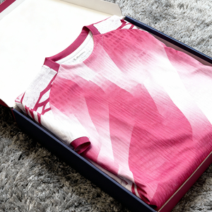 Camiseta de Fútbol de Tailandia 2025 de Calidad Premium con Nombre y Número, Camiseta de Fútbol de Visitante con Logotipo - Camiseta de Fútbol Adorada por Muchos Aficionados - Product Image 1