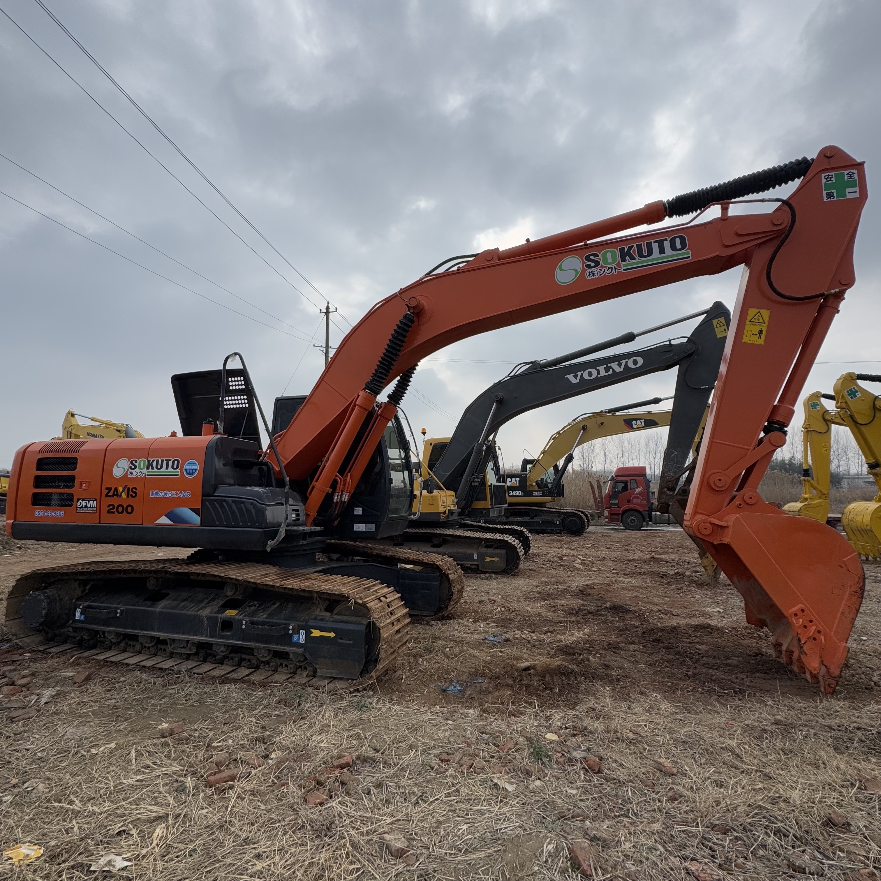 Buy In Bulk Hydraulic Excavator Hitachi Zx200 EPA Certified