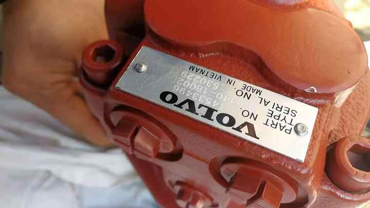 Volvo VOE 14525542 VOE14525542 pomp hydraulique hydraulic pump 