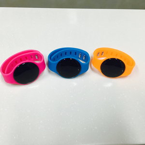 Kkm W51 có thể sạc lại <span class=keywords><strong>bluetooth</strong></span> đèn hiệu ibeacon mặc tag - Product Image 3