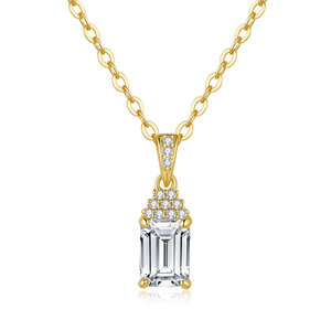 Của phụ nữ Sterling Silver 925 mặt dây chuyền 14K mạ vàng hình chữ nhật ngọc lục bảo với đầy đủ moissanite Inlay - Product Image 1