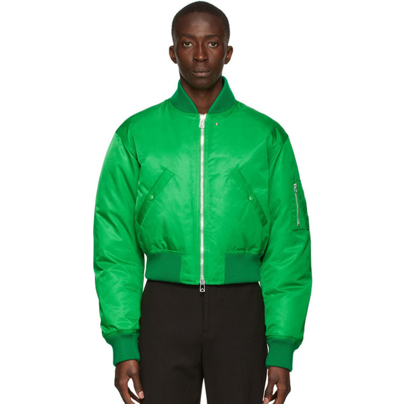 สีเขียว