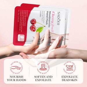 SADOER Gants exfoliants hydratants pour les soins de la peau aux saveurs de fruits Masque pour les mains Miel Pêche Avocat Lavande Feuille exfoliante pour les mains - Product Image 3