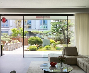 Puertas Corredizas Exteriores de Aluminio con Marco Delgado y Doble Vidrio Templado, Diseño Minimalista, Puertas Estrechas para Casa Moderna - Product Image 3