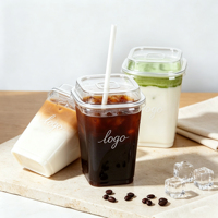 Gobelets à café rectangulaires en plastique, nouveau design, qualité alimentaire, personnalisables, gobelets carrés en PET jetables, gobelets à emporter avec couvercles