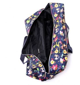 Sac de voyage pour femmes, grande capacité, sac à bandoulière portable, sac de week-end imperméable avec impression de dessins animés - Product Image 4