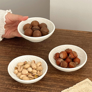 Vente en gros <span class=keywords><strong>de</strong></span> petits plats ronds en céramique rétro, plateaux en bois, <span class=keywords><strong>vaisselle</strong></span>, plats à sushi, plats à sauce soja, ensembles <span class=keywords><strong>de</strong></span> plats <span class=keywords><strong>pour</strong></span> <span class=keywords><strong>12</strong></span> <span class=keywords><strong>personnes</strong></span> - Product Image 4