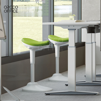 Table de bureau ergonomique réglable pour réunions et conférences, avec tabouret oscillant actif pour le travail assis-debout