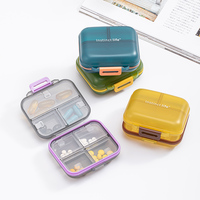 Logo personnalisé Mignon Portable Boîte à pilules en silicone à 7 compartiments Mini Hebdomadaire Médecine Organisateur Cas Personnalisable PP Cas