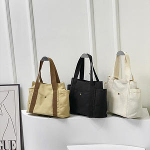 Sac de courses réutilisable écologique en toile de coton tissée avec logo personnalisé, avec poches à fermeture éclair pour les voyages et les cadeaux - Product Image 1