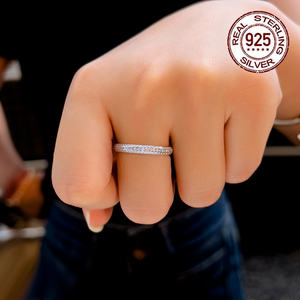 Минималистское блестящее микро-инкрустированное циркониевое 925 стерлингового серебра обручальное кольцо для женщин Свадебные украшения - Product Image 2