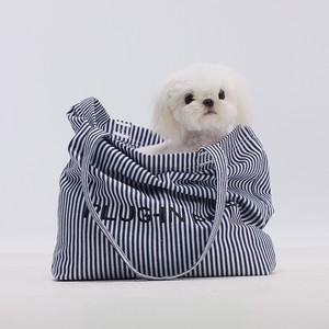 High End Striped Design Pet Travel Bag Printed Logo Travel Pet Dog Carrier Bag Customized Logo and Size Dog Shoulder Handbag - Product Image 1