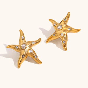 <span class=keywords><strong>Boucles</strong></span> <span class=keywords><strong>d</strong></span>'<span class=keywords><strong>oreilles</strong></span> tendance étoile de mer pour femmes en <span class=keywords><strong>or</strong></span> <span class=keywords><strong>18</strong></span> <span class=keywords><strong>carats</strong></span> et acier inoxydable style mignon avec rhodium et zircon vente en gros - Product Image 1