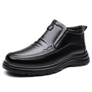 Zapatos de algodón de invierno con suela gruesa para hombre, botas informales antideslizantes impermeables negras para padres de mediana edad y mayores - Product Image 5
