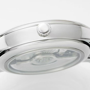 Luxury High-<b>End</b> Texture Bestselling Men's Fashion Wristwatch with Roman Numeral Date Display, Leather Strap and Sapphire Crystal - Product Image 5