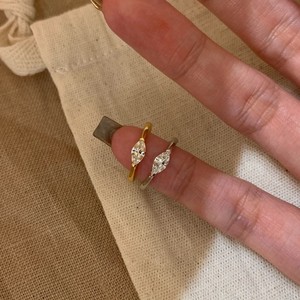 Anillo de Dedo Único N&S de Oro 18K con Zirconia Marquise, Estilo Retro Vintage, Lujo Ligero, de Cobre, Impermeable, Inalterable, para Mujer y Unisex - Product Image 2