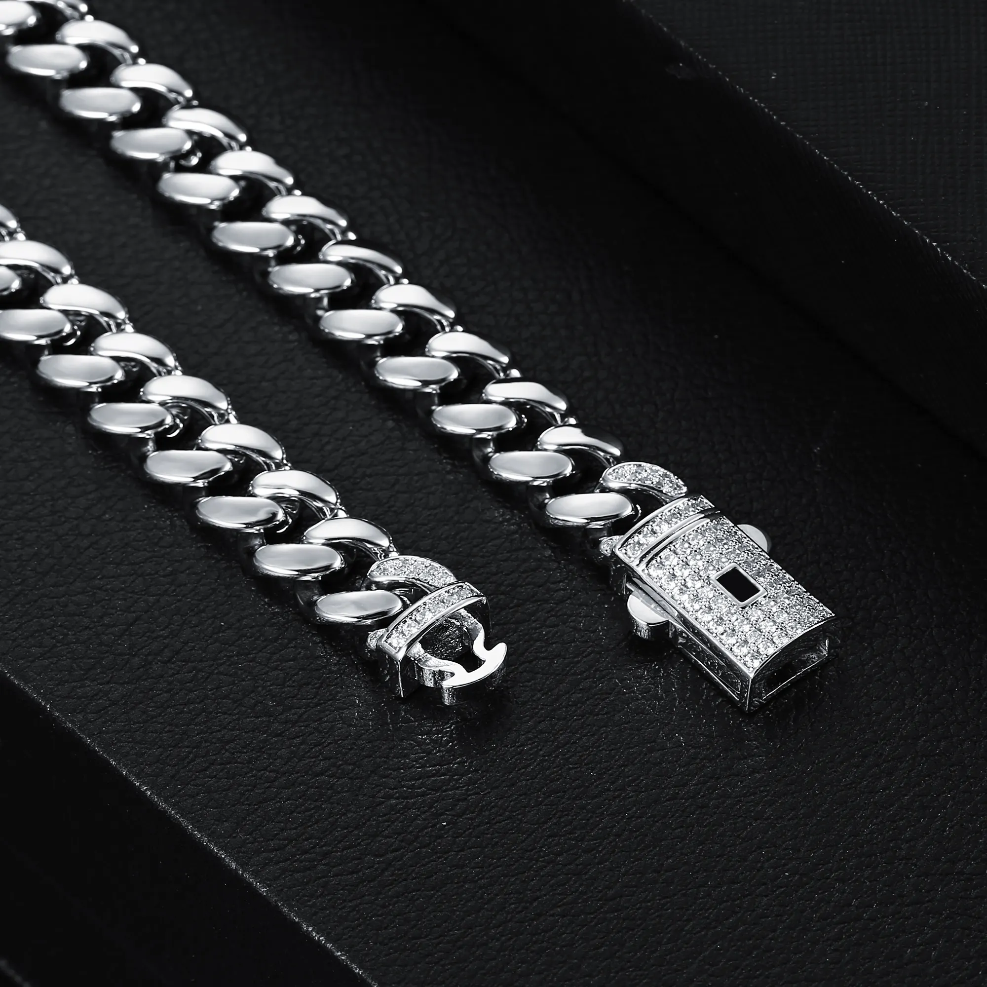 VANFI Men's 12mm 19-inch plain chain silver zircon button Cuban chain necklace