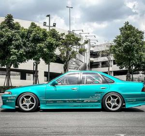 อุปกรณ์ตกแต่งสำหรับนิสสัน <span class=keywords><strong>A31</strong></span> Cefiro รุ่น D MAX OEM สไตล์ Uras ประกอบด้วยสปอยเลอร์หลังคา สเกิร์ต สปอยเลอร์หน้า สปอยเลอร์หลัง และชิ้นส่วนกันชน - Product Image 4