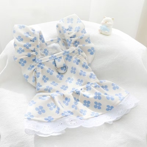 Vestido de princesa para mascotas de poliéster, lindo y cómodo, para primavera y verano, con estampado de corazones, para perros pequeños. - Product Image 4