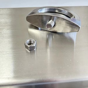 Plaque <span class=keywords><strong>d</strong></span>'<span class=keywords><strong>ancrage</strong></span> fixe en acier inoxydable avec anneau en <span class=keywords><strong>D</strong></span>, tête et queue amovibles, dispositif <span class=keywords><strong>d</strong></span>'<span class=keywords><strong>ancrage</strong></span> résistant à la corrosion pour système de ligne de vie de <span class=keywords><strong>toiture</strong></span> - Product Image 5