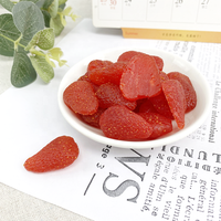 Zoete smaak, zachte gedroogde hele aardbeien, goedkope gedroogde fruitsnack