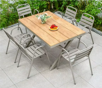 Ensemble de mobilier de salle à manger d'extérieur moderne avec coussins imperméables, table et chaises durables en acier au carbone et alliage d'aluminium pour cour et parc