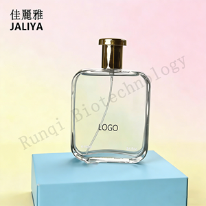 Uzun Süreli Modern Lüks Erkek Parfümü 100ml Çevre Dostu Çiçeksi ve Meyveli Koku Ferahlığı Logolu Stokta - Product Image 3