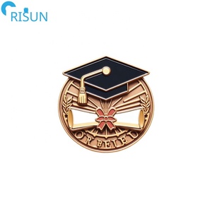 Cadeau de gradué souvenir personnalisé Mortarboard Graduation Diplôme Cadeau Épinglettes Badges Broches Épingles en émail de graduation personnalisées - Product Image 5