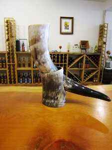 Cuerno para beber vikingo hecho a mano respetuoso con el medio ambiente personalizado de la mejor calidad, técnica tallada, hogar, restaurante, Hotel, uso directo de la India - Product Image 3