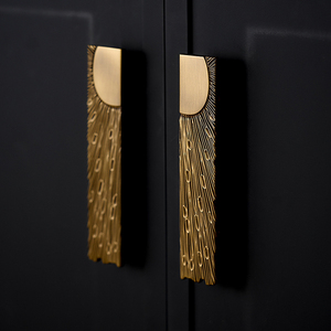 Qiansi Đồ Nội Thất Bằng Đồng Phần Cứng Kéo Vuông Brass Xử Lý Ánh Sáng Hiện Đại Sang Trọng Tủ Quần Áo Cửa Retro Ngăn Kéo Dài Xử Lý - Product Image 6