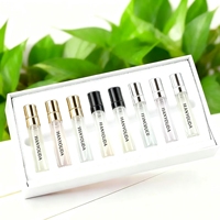 2ml 3ml 5ml 10ml  Atomizer Parfum Mini Kustom Botol Semprot Sampel Kaca Bening Dengan Kemasan Selongsong Kartu Kertas yang Dapat Disesuaikan