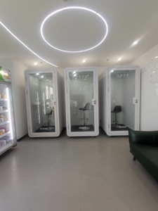 บูธเก็บเสียงสำนักงานแบบพกพาสำหรับประชุมและบันทึกเสียง - Product Image 2