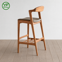 Chaise de bar en bois massif de luxe, siège rembourré, chaise de bar moderne pour restaurant, mobilier de café, vente en gros d'usine