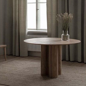Mesa de <span class=keywords><strong>Comedor</strong></span> de Madera Maciza de Primera Calidad, Juego de <span class=keywords><strong>Comedor</strong></span> de Lujo, Forma Redonda Única, <span class=keywords><strong>4</strong></span> Plazas, Muestra Gratis, Económico, Clásico, Moderno - Product Image 3