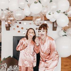 Fung 6001 El último diseño de moda se puede personalizar Pijamas de mujer puros nobles y lujosos - Product Image 4