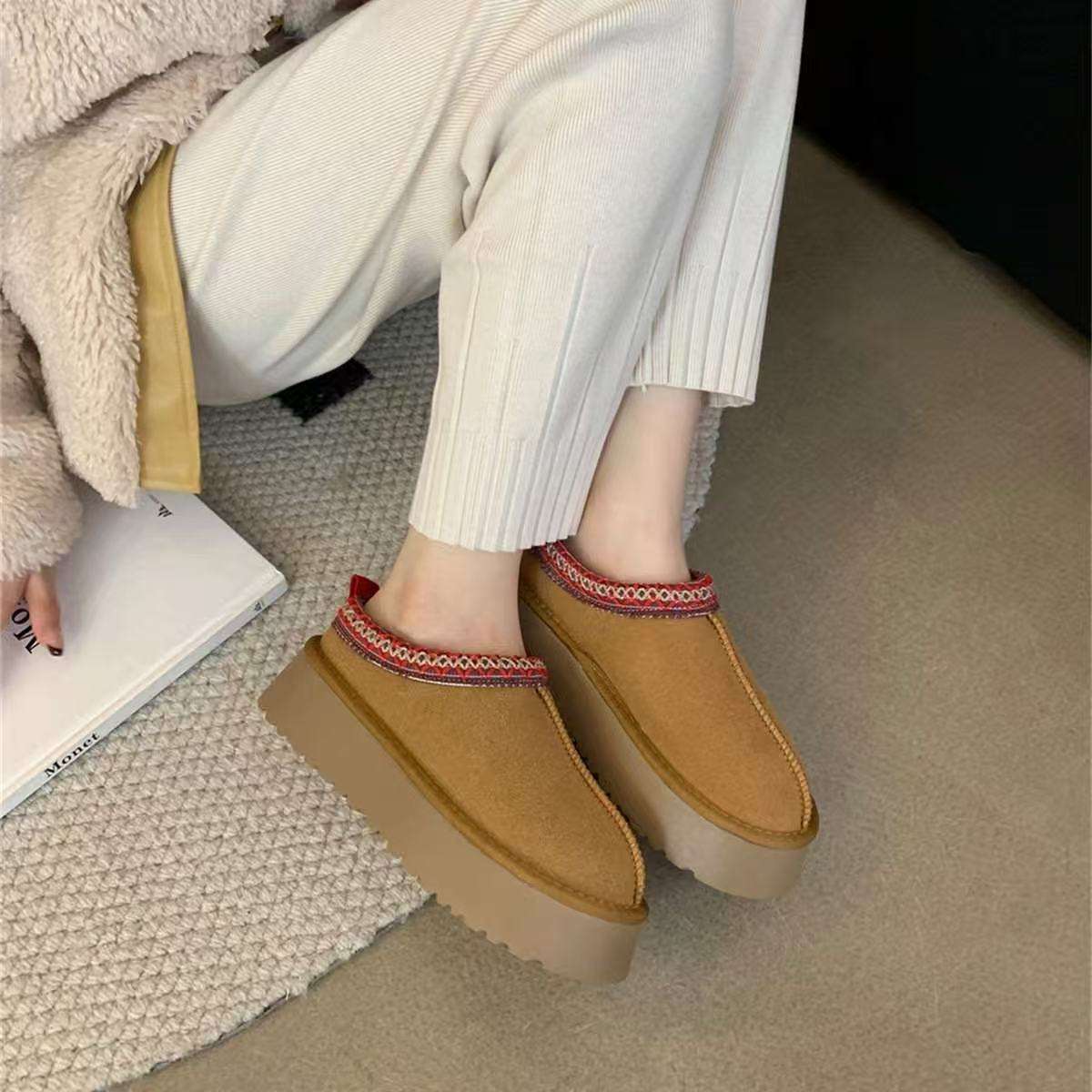 สีน้ำตาล