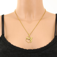 Collier chaîne en acier inoxydable avec carte de la Corse plaqué or 18 carats et émail, pendentif drapeau de la Corse