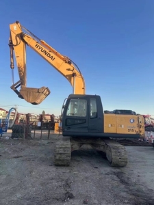 Excavatrice sur chenilles d'occasion Hyundai 220LC-9S, 225LC, 215LC-7, 210LC-7 en bon état, en stock à Shanghai - Product Image 2