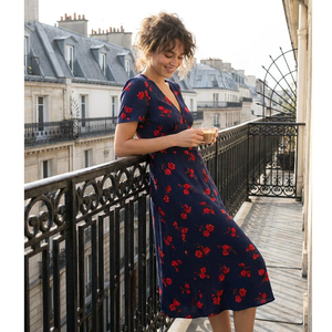 <span class=keywords><strong>Robe</strong></span> midi vintage française à motif floral, élégante, col en V, boutonnée, fendue, style bohème décontracté pour femme, vente en gros OEM/ODM - Product Image 4