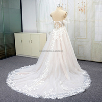 Robe de mariée élégante en dentelle à col doux, avec des applications de paillettes, de style moderne, taille plus, longueur au sol, coupe en A, pour la mariée