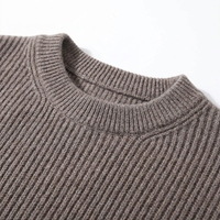 Pull col rond en laine/cachemire – Modèle oversize hiver à épaules tombantes, finition tricotée douce et décontractée, motif vintage, logo frontal