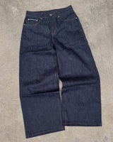 Jean en denim brut japonais selvedge vintage sur mesure, coupe droite extensible, coupe bootcut oversize, jambe large, délavé à la pierre, hiver
