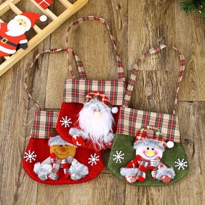 Sacs cadeaux de Noël pour enfants, bon marché, portables, avec décorations de bonhomme de neige pour les fêtes - Product Image 4