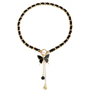 Chaîne en velours enveloppé sexy Collier papillon doré en forme de coeur noir Collier à pompon pour femme