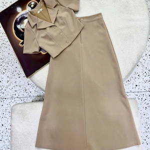 Conjunto de falda larga de 2 piezas para mujer Yuhong, ropa fácil de usar, moda natural, lavable, embalaje personalizado, fabricado en Vietnam. - Product Image 4