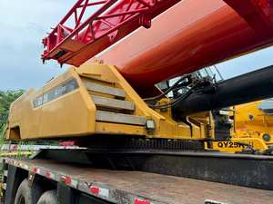 Grúa sobre orugas usada Sany STC750 de 75 toneladas, año 2013, marca famosa original, stock limitado, motor, caja de cambios, bomba y motor principal originales. ¡Venta caliente! - Product Image 5