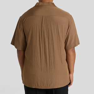 เสื้อเชิ้ตแขนสั้นทรงหลวมสบายๆ สำหรับผู้ชาย คอปกแบบแคมป์ ผ้ามีเท็กซ์เจอร์ ติดกระดุม เสื้อเชิ้ตฤดูร้อน - Product Image 5