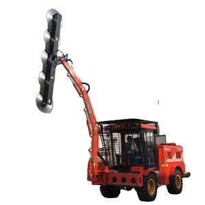 Déchiqueteuse de bois de chauffage diesel, fendeuse de bûches, débroussailleuse automotrice montée sur véhicule pour bandes centrales de talus routiers - Product Image 1